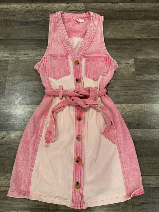entro Dresses & Skirts - ENTRO Pink Button-Front Denim Dress with Belt